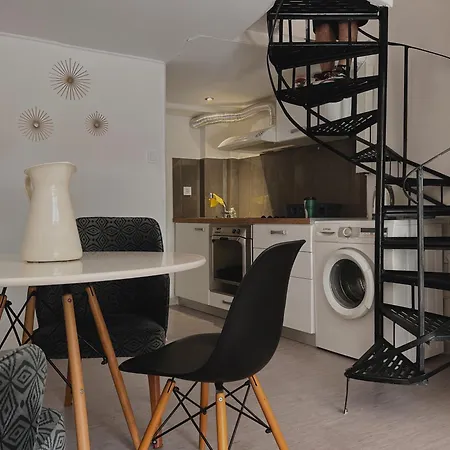 Tetrapoleous Central Loft-3